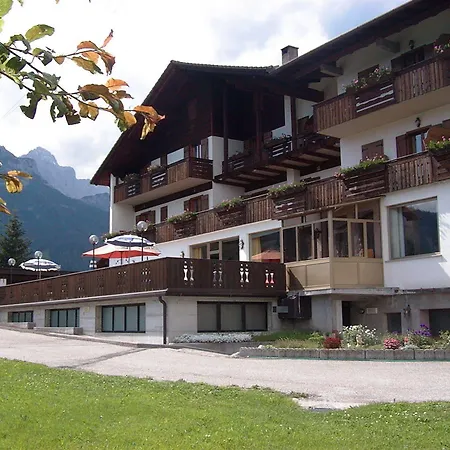 酒店 贝拉维斯塔旅馆 2*