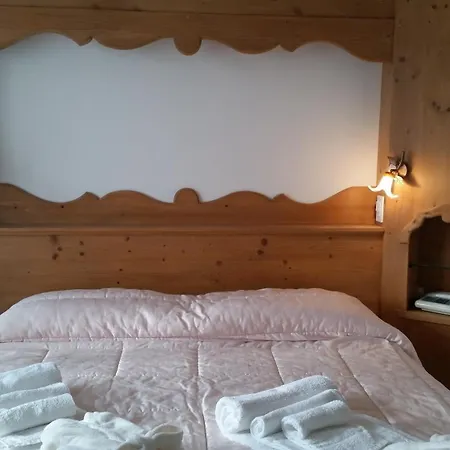 贝拉维斯塔旅馆 酒店 Comèlico Superiore