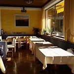 贝拉维斯塔旅馆 2*